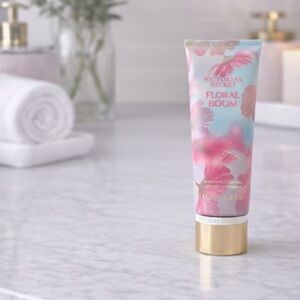 Victoria's Secret Floral Boom Lotion
